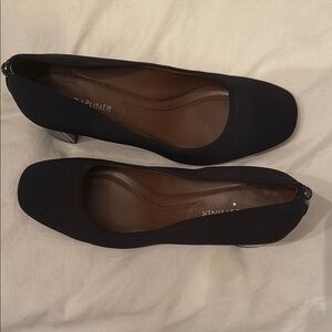 Donald J. Pliner Black Heels Classic Elegance